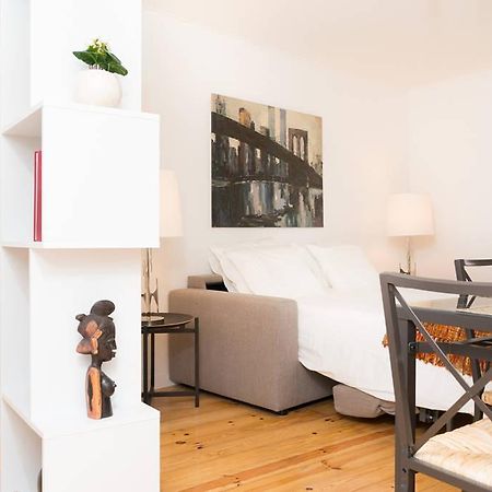 Beautiful Studio In Historic Alfama Lisboa Oda fotoğraf